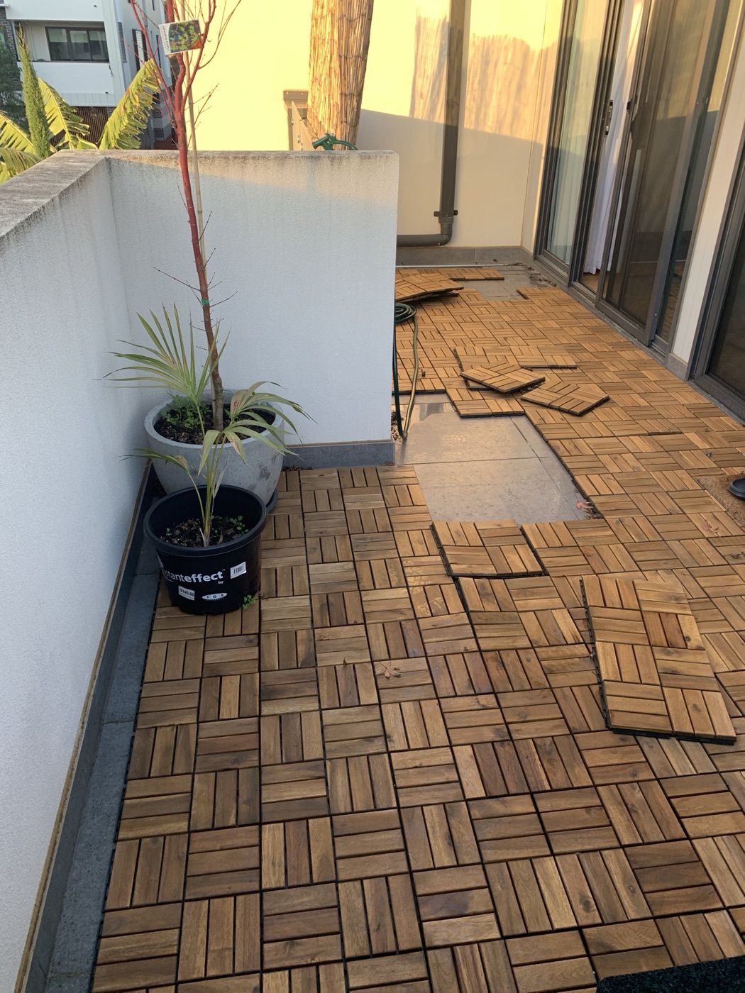 Balcony deck tiles by JT in Reservoir