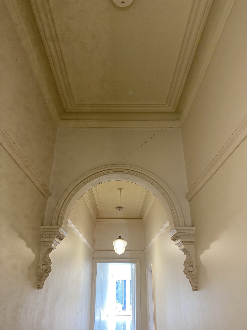 Restored period hallway arch by JT in Thornbury