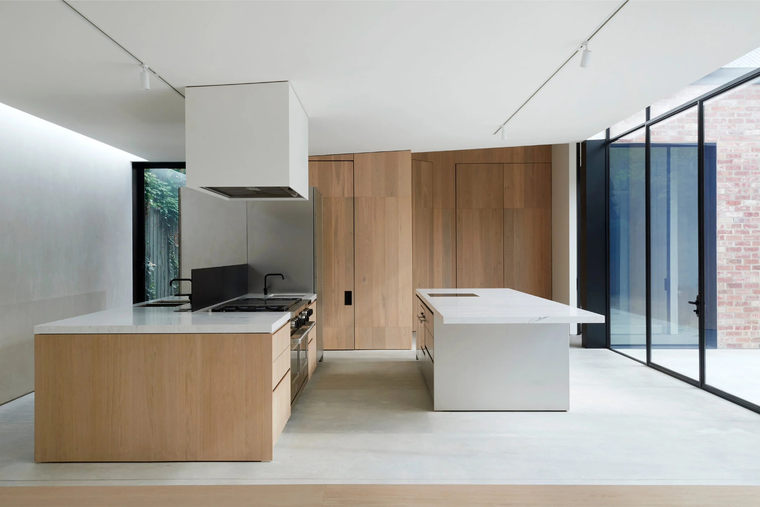 Kooyong living and dining