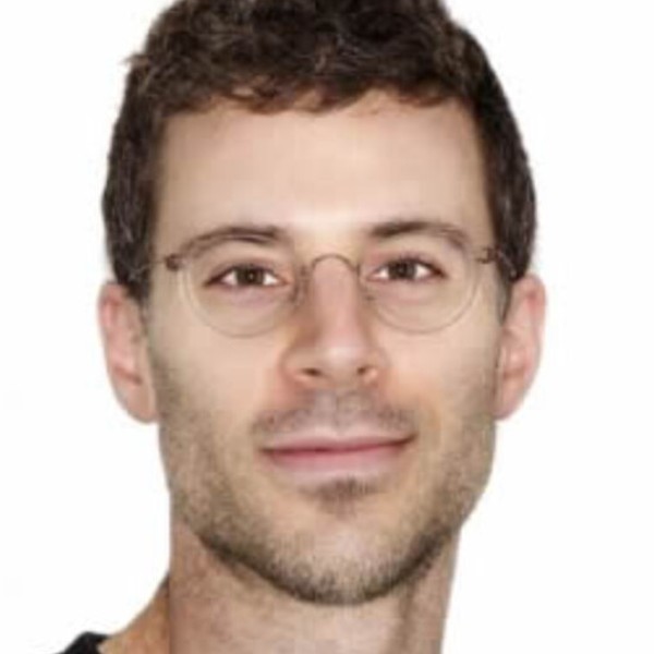 Dr Poli Gunaridis, Dentist at Gumdent Dental Clinic Ringwood