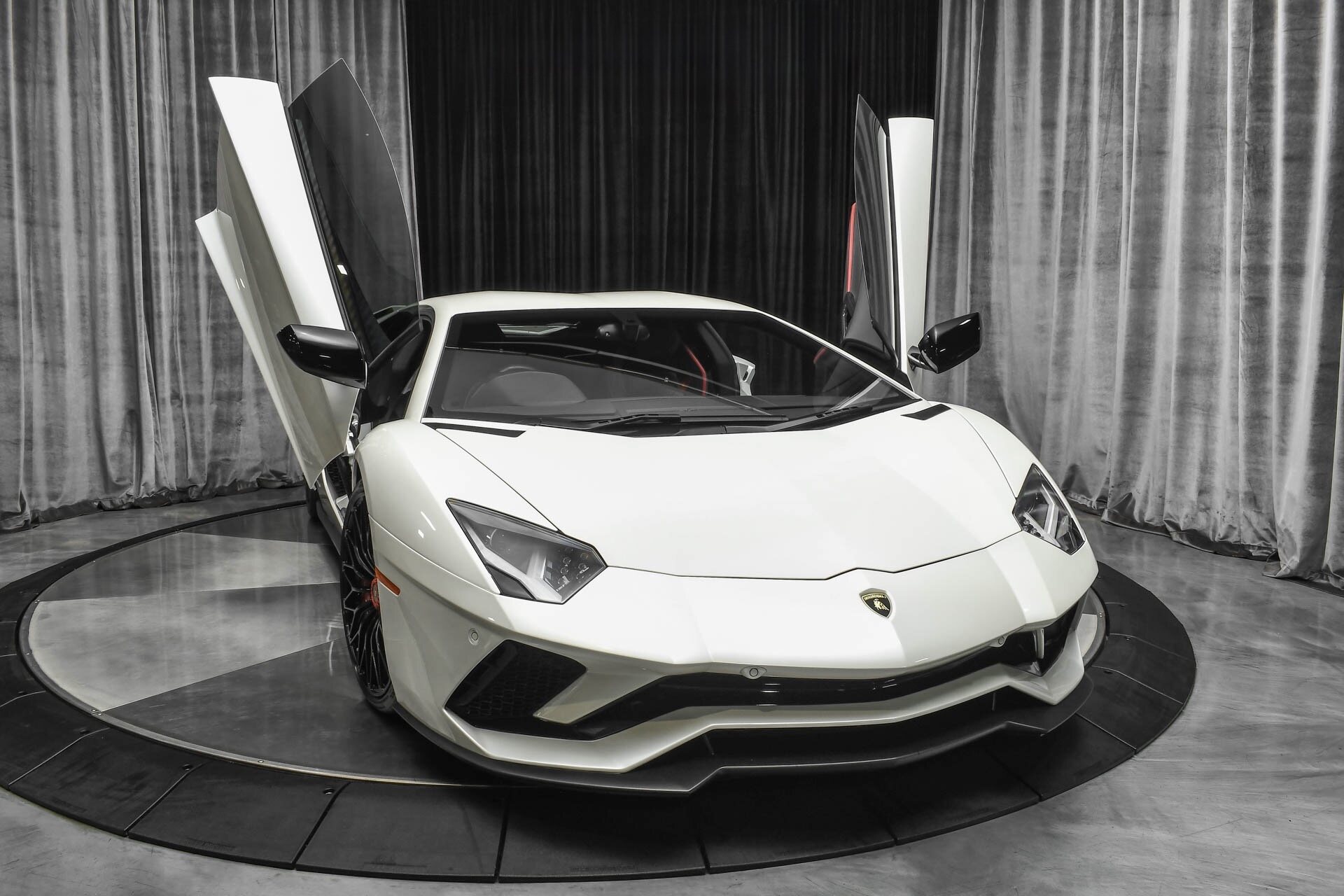 Lamborghini Aventador S