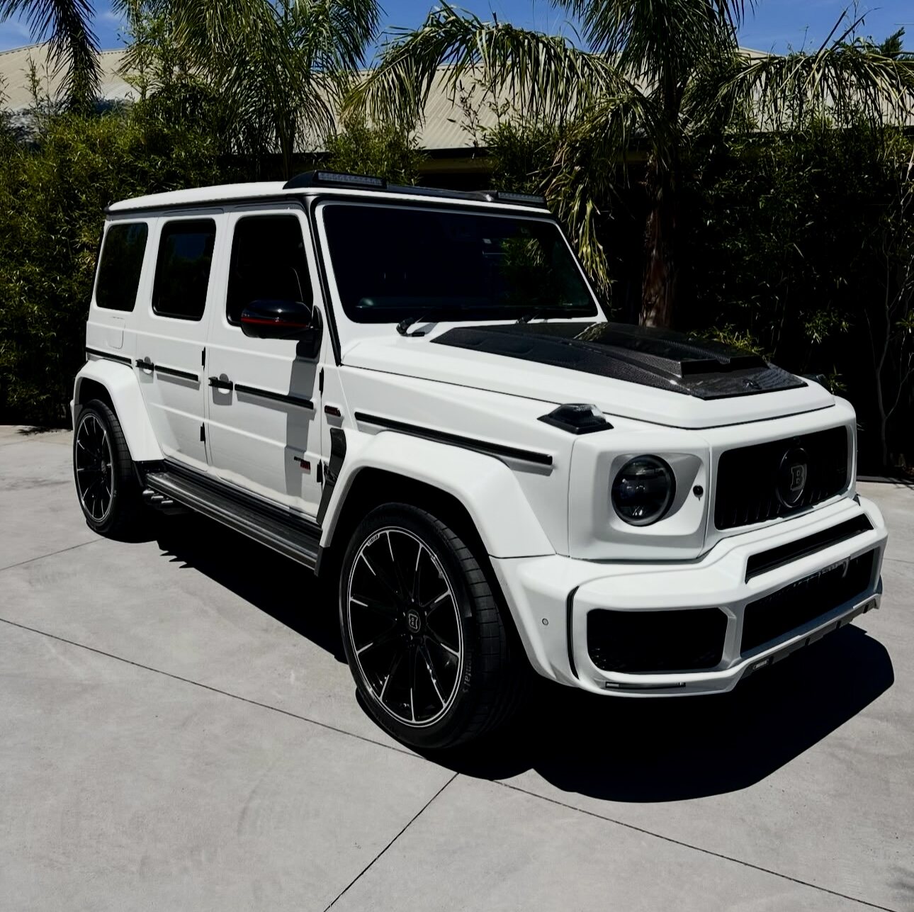 Brabus G900