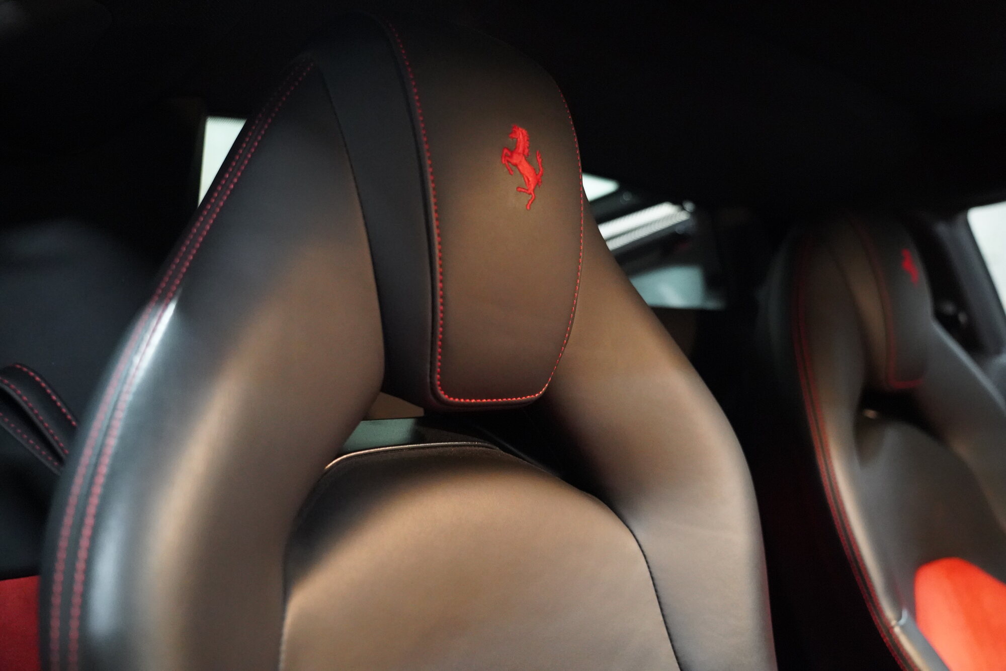 Ferrari 488 GTB, Headrest detail