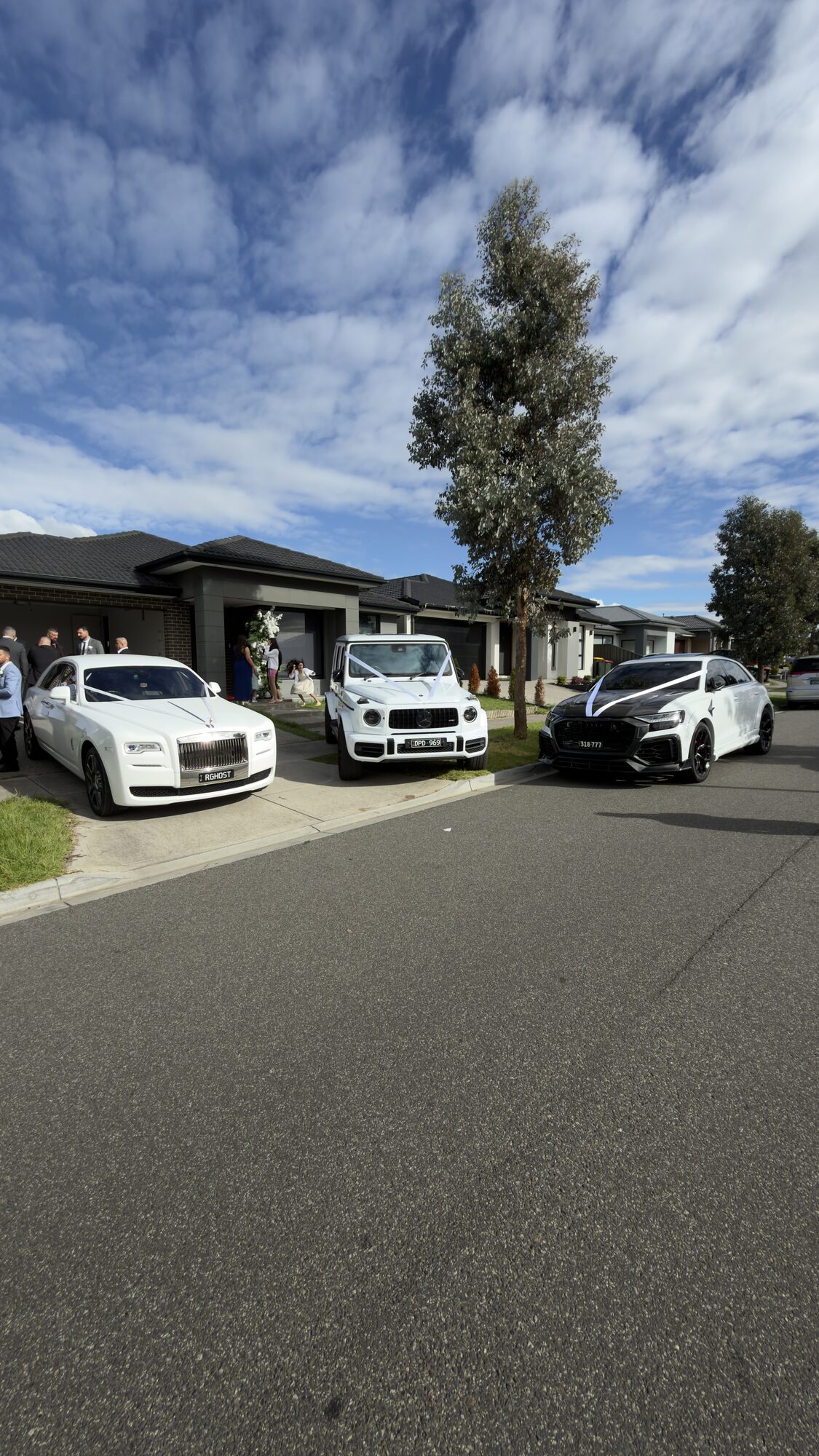 Wedding convoy, Driveway, Melbourne
